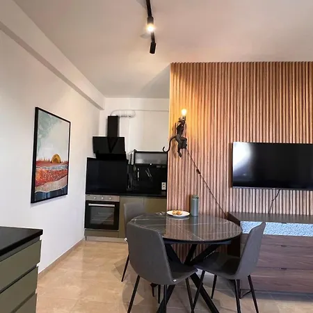 Tropical Apartment