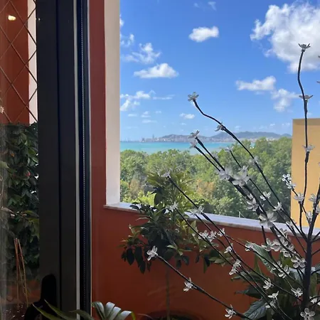 Tropical Apartment